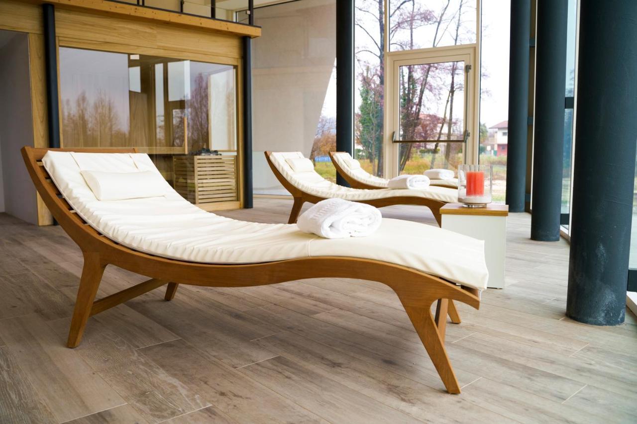 Hotel Luna 3*