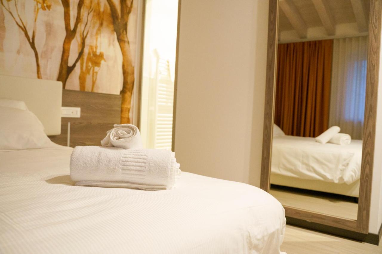 Luna Hotel 3*