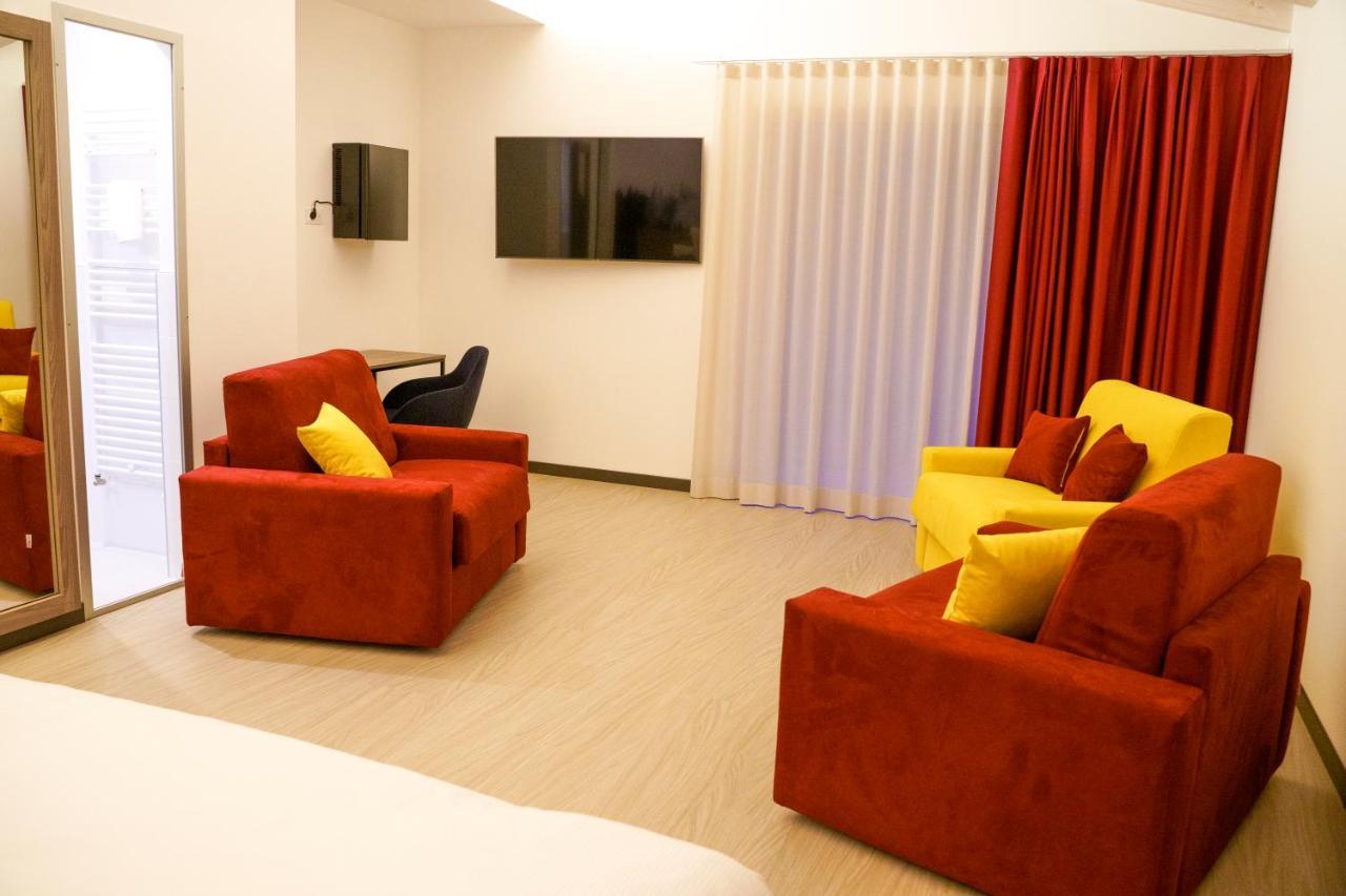 Luna Hotel 3*